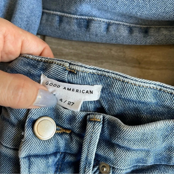 Good American Blue Light Wash Distressed Flare Denim Jeans Women's Size 4 - Picture 4 of 10